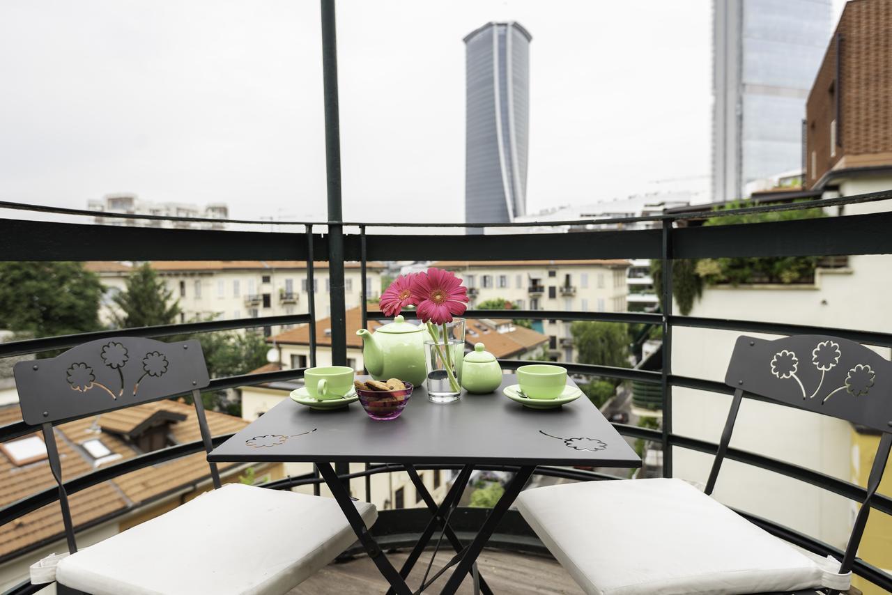 City Life - Rentclass Poliuto Milan Luaran gambar